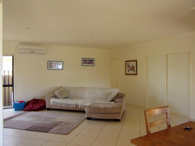 2/17 Eugenia Circuit, Robina QLD 4226