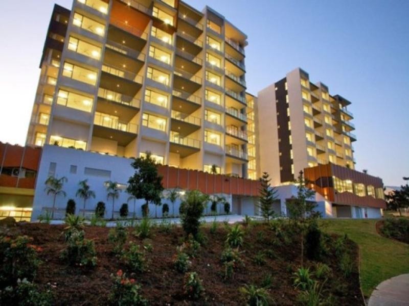 122/147 Laver Drive, Robina QLD 4226