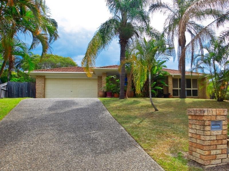 6 Banff Court, Robina QLD 4226