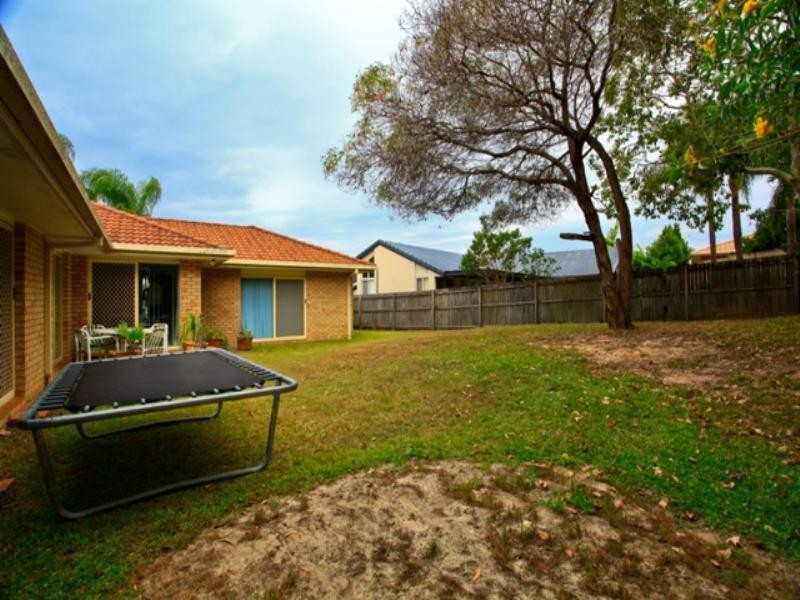 6 Banff Court, Robina QLD 4226
