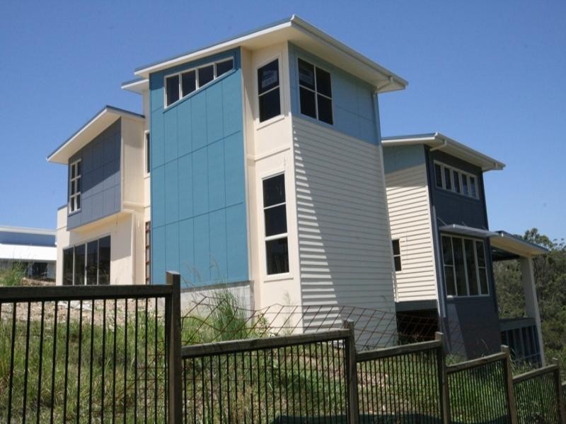 12 Grampian Court, Reedy Creek QLD 4227