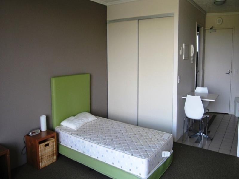 404 “Varsity Towers”, Robina QLD 4226