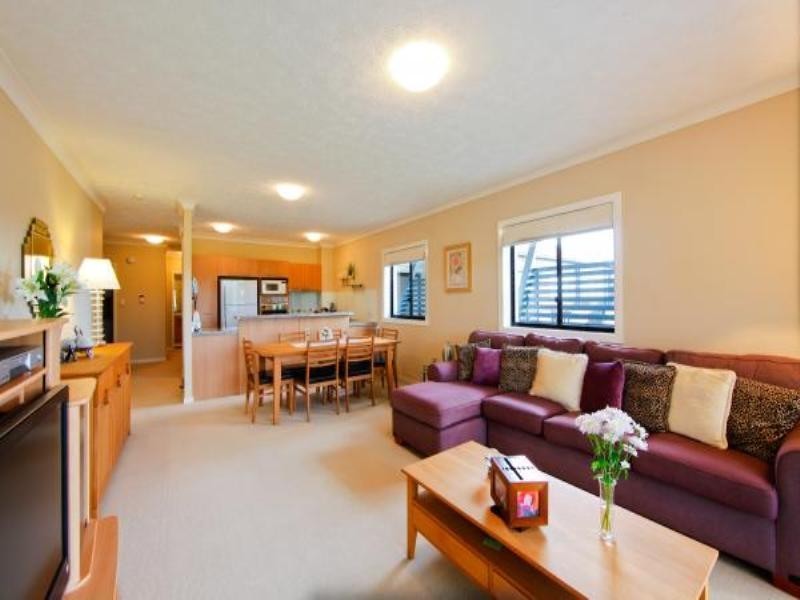 19/501 North Hill Drive, Robina QLD 4226