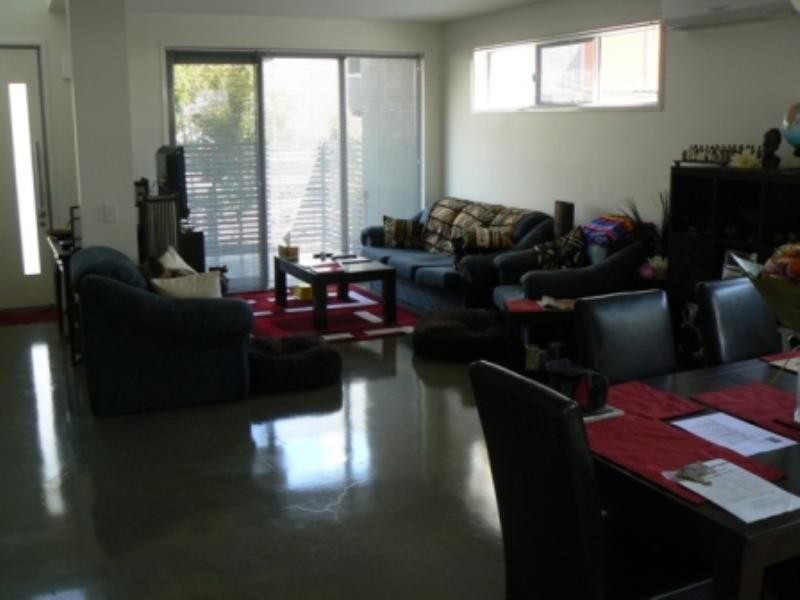 20 Watts Drive, Varsity Lakes QLD 4227