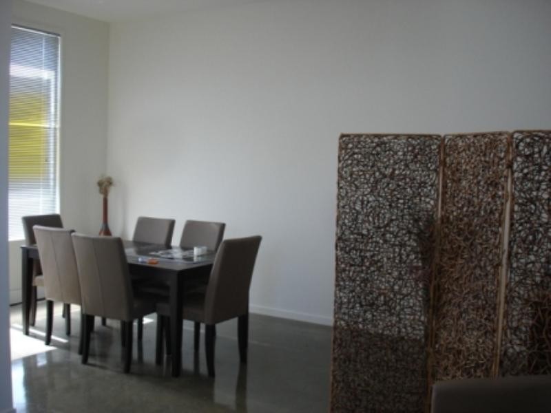 20 Watts Drive, Varsity Lakes QLD 4227