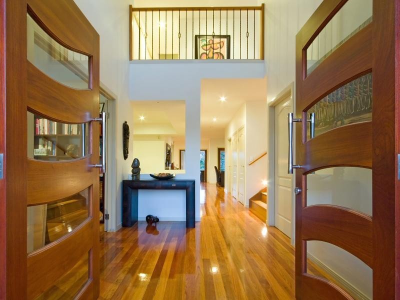 13 La Spezia Court, Isle Of Capri QLD 4217