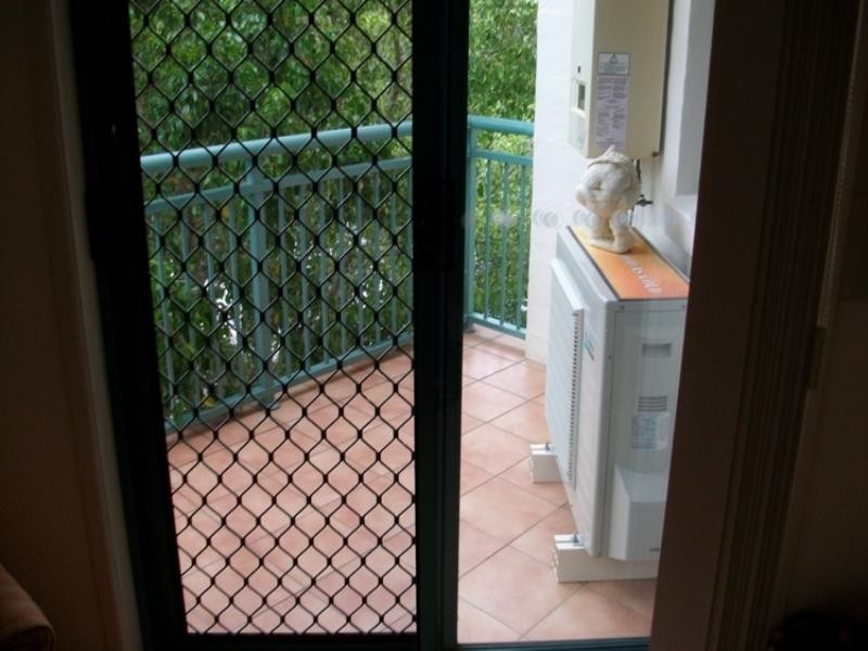 11/9 Stanhill Drive, Chevron Island QLD 4217