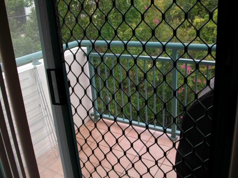 11/9 Stanhill Drive, Chevron Island QLD 4217