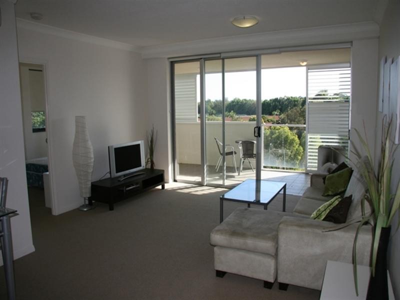 4401/12 Executive Drive, Burleigh Waters QLD 4220