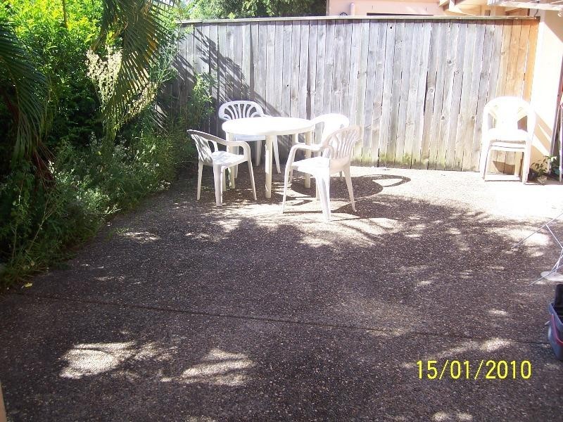 2/39 Pine Valley Drive, Robina QLD 4226