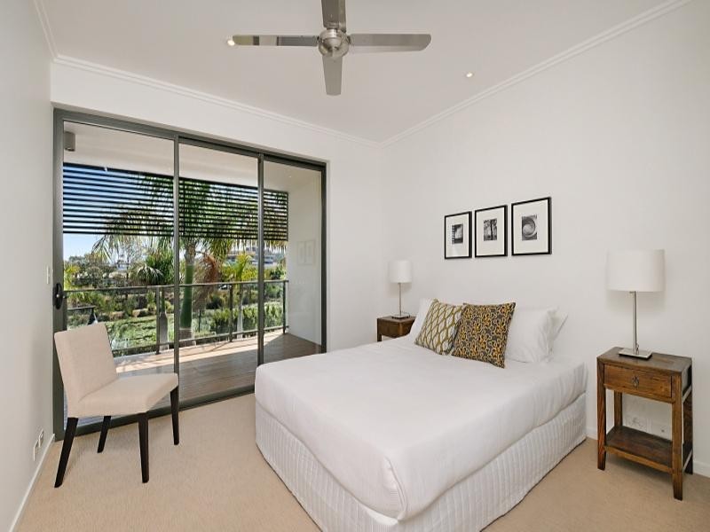 9 Urban Terrace, Varsity Lakes QLD 4227