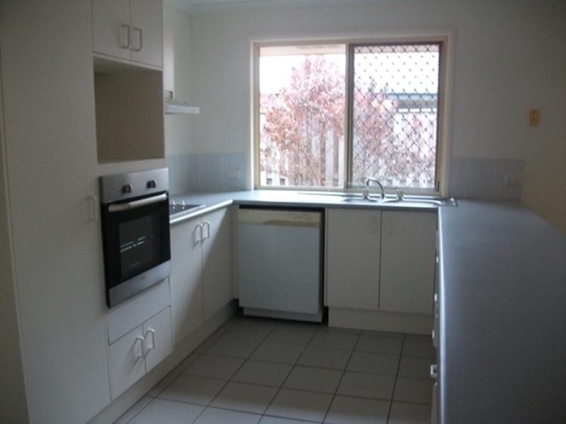 47 Glenside Drive, Robina QLD 4226