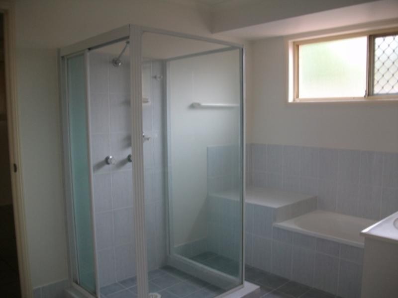 47 Glenside Drive, Robina QLD 4226