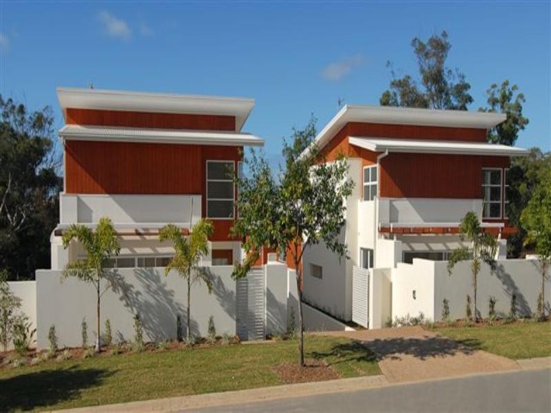 4/15 Andromeda Parade, Robina QLD 4226