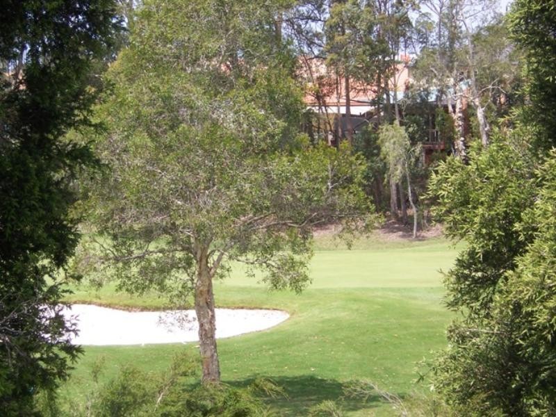 4/15 Andromeda Parade, Robina QLD 4226