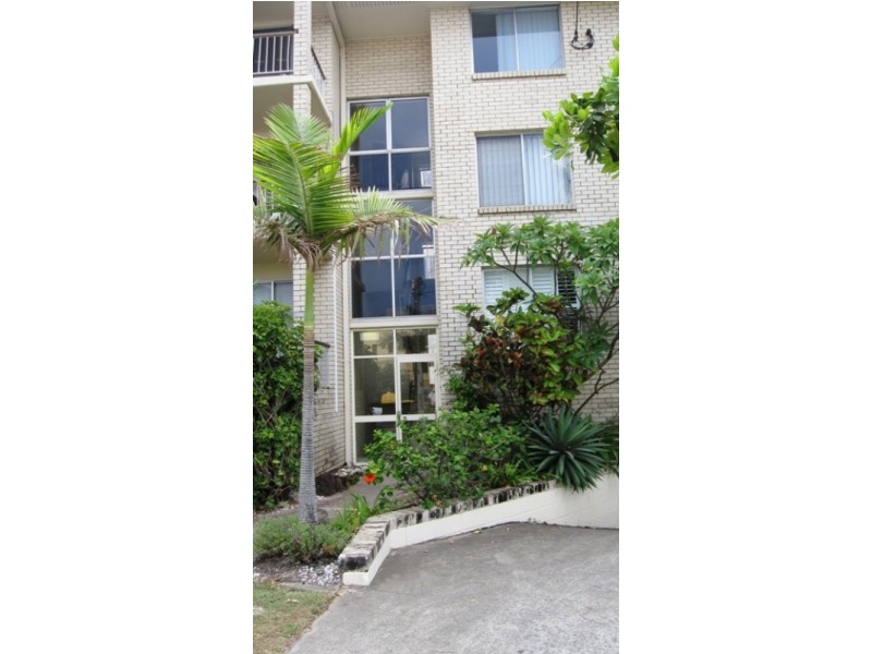 1/192 Ferny Avenue, Surfers Paradise QLD 4217