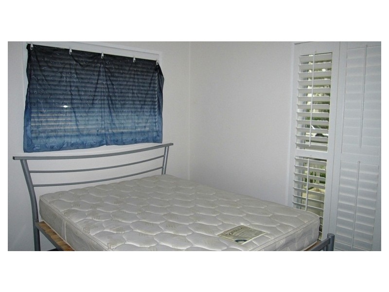 1/192 Ferny Avenue, Surfers Paradise QLD 4217
