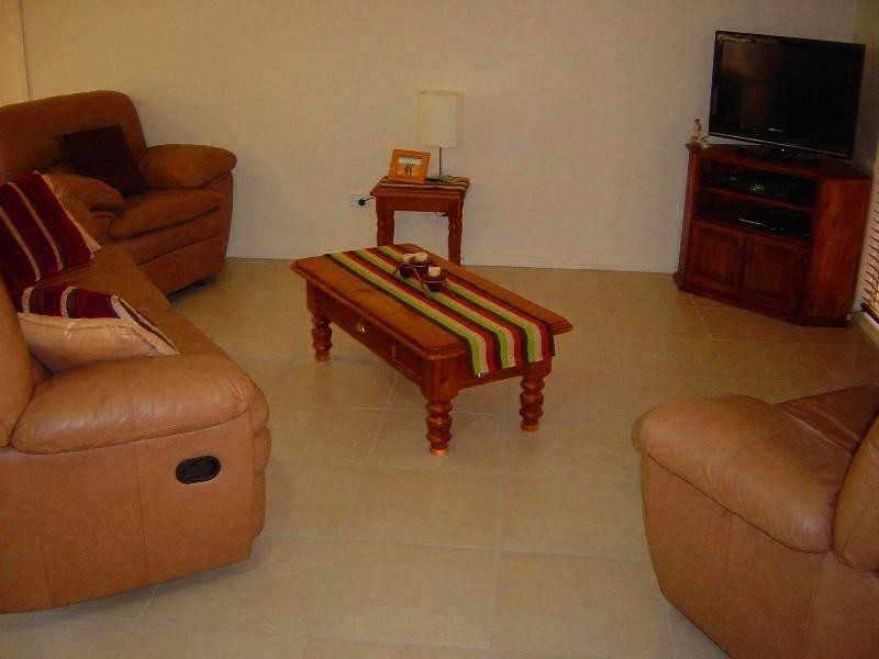 9/51 Cottesloe Drive, Robina QLD 4226