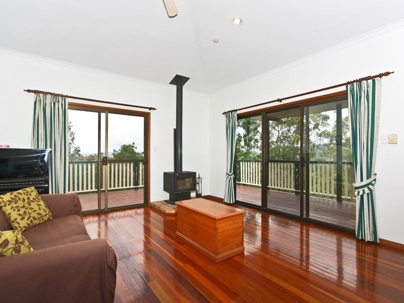 21 Arthur Payne Court, Worongary QLD 4213