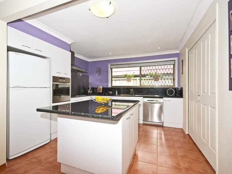 8 Violet Court, Miami QLD 4220