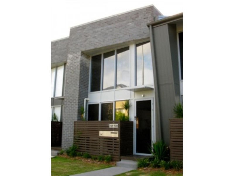 18/147 Varsity Parade, Varsity Lakes QLD 4227