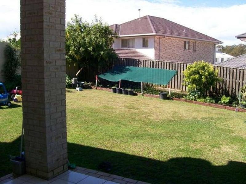 5 Cezaire Avenue, Varsity Lakes QLD 4227