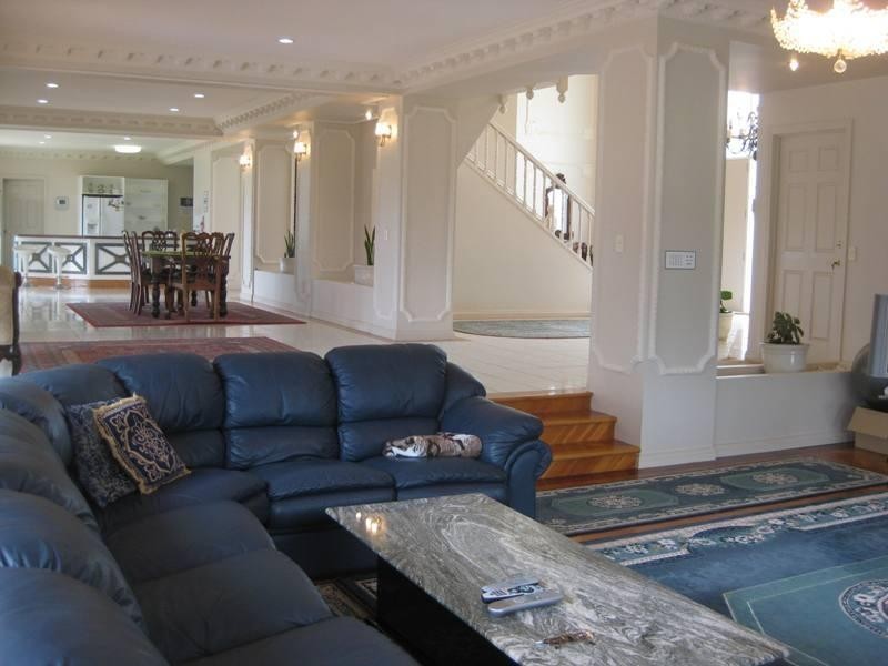 9 Blakehurst Place, Robina QLD 4226