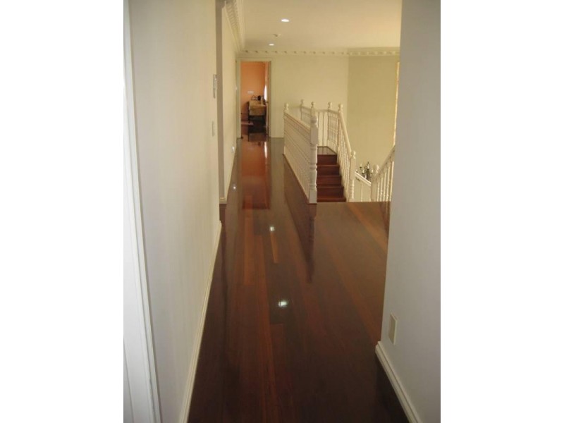 9 Blakehurst Place, Robina QLD 4226