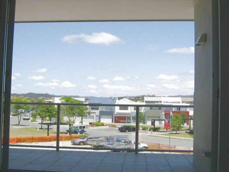 19/195 Varsity Parade, Varsity Lakes QLD 4227