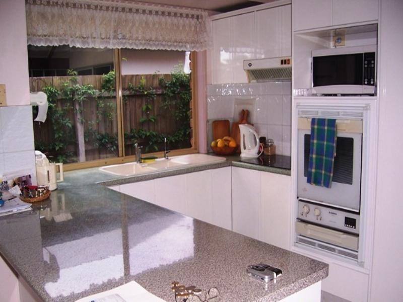 5 Silvabank Drive, Varsity Lakes QLD 4227