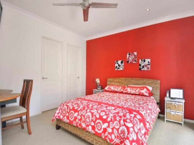 135 Thorngate Drive, Robina QLD 4226