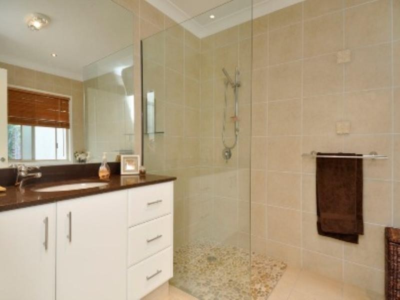 135 Thorngate Drive, Robina QLD 4226