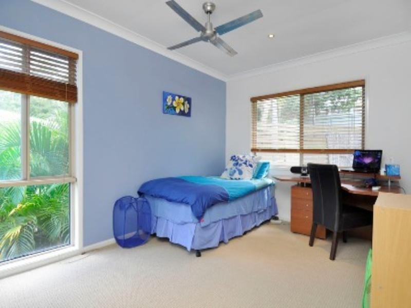 135 Thorngate Drive, Robina QLD 4226