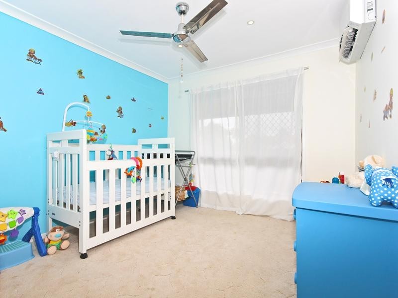 11 Razorbill Street, Burleigh Waters QLD 4220