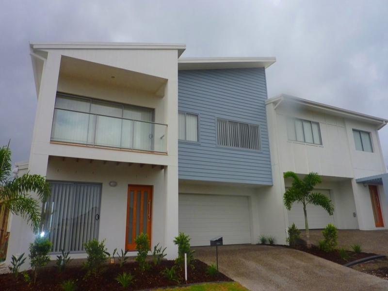 1-4 46 Bayswater Avenue, Varsity Lakes QLD 4227