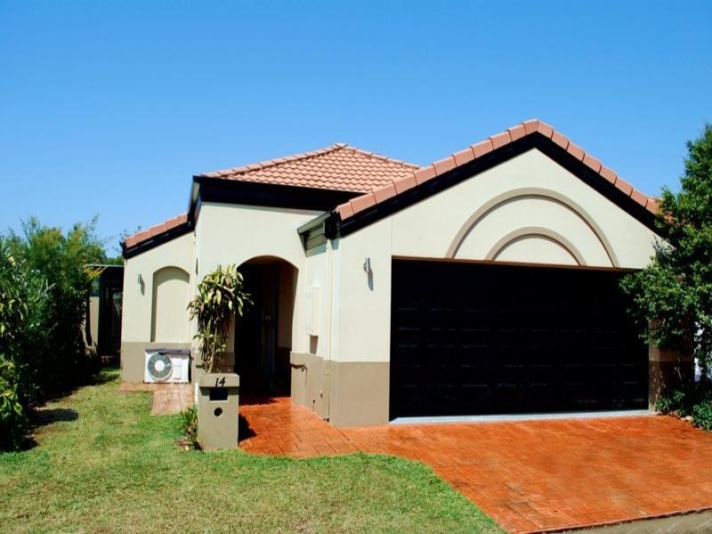 14 Coral Tree Court, Robina QLD 4226