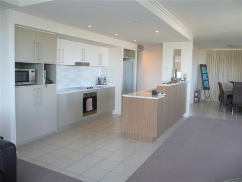 16/11 Promenade Avenue, Robina QLD 4226