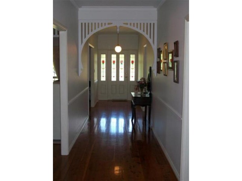 8 Oakmont Street, Robina QLD 4226