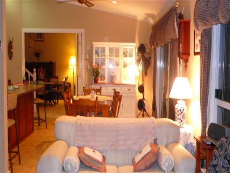 26 Esperance Close, Elanora QLD 4221