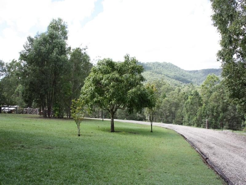 38 Tyalgum Street, Mudgeeraba QLD 4213