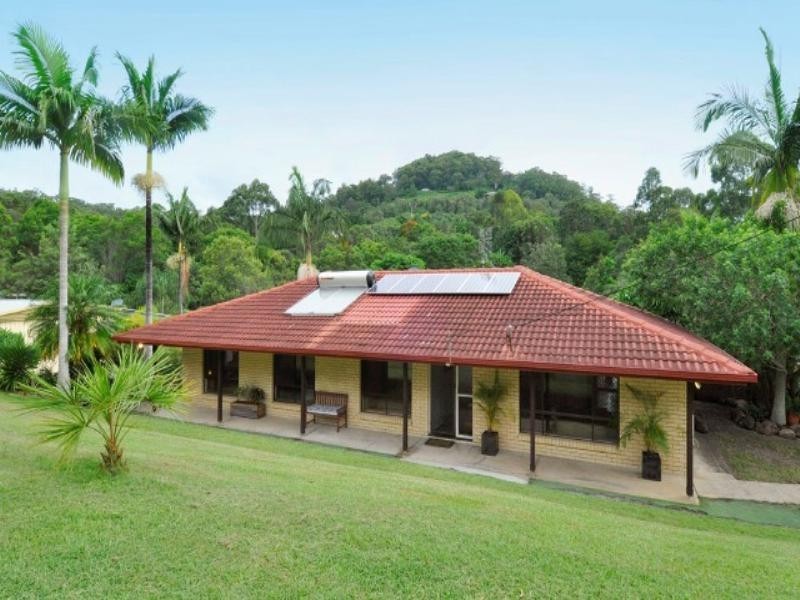 4 Coorabin Court, Tallebudgera QLD 4228