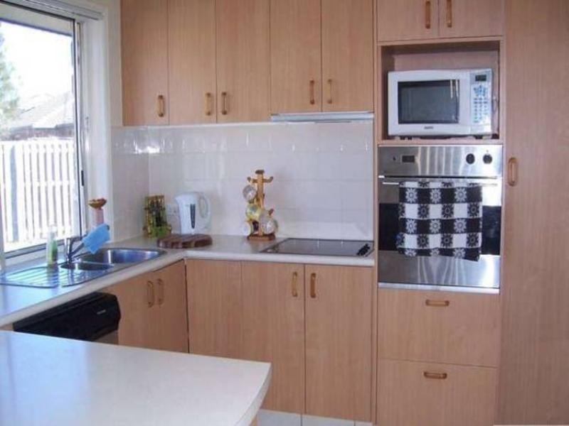 18 Barbie Avenue, Varsity Lakes QLD 4227