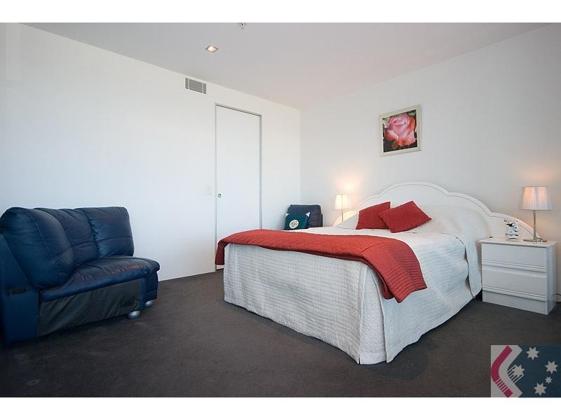 3906 Hamilton Avenue Q1 Tower, Surfers Paradise QLD 4217