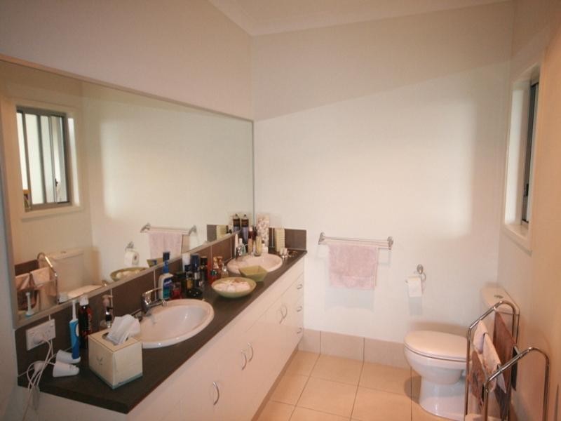 22 Everstar Street, Reedy Creek QLD 4227