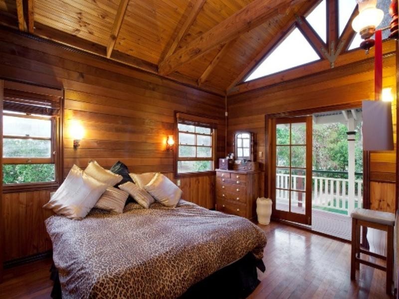 30 Twelfth Avenue, Palm Beach QLD 4221