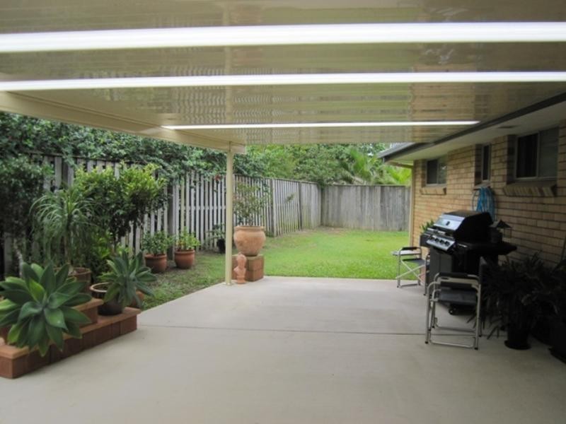 21 Parkside Circuit, Robina QLD 4226