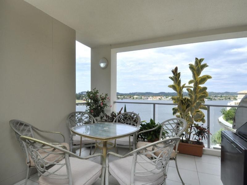 60/255 Varsity Parade, Varsity Lakes QLD 4227