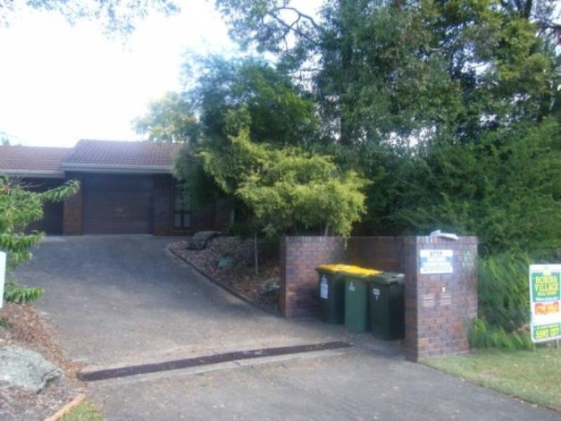 8/11 Cottesloe Drive, Robina QLD 4226