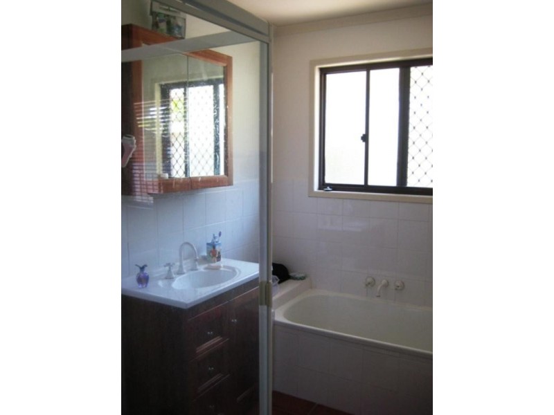 8/11 Cottesloe Drive, Robina QLD 4226