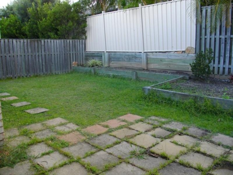 6 Windemere Crescent, Varsity Lakes QLD 4227